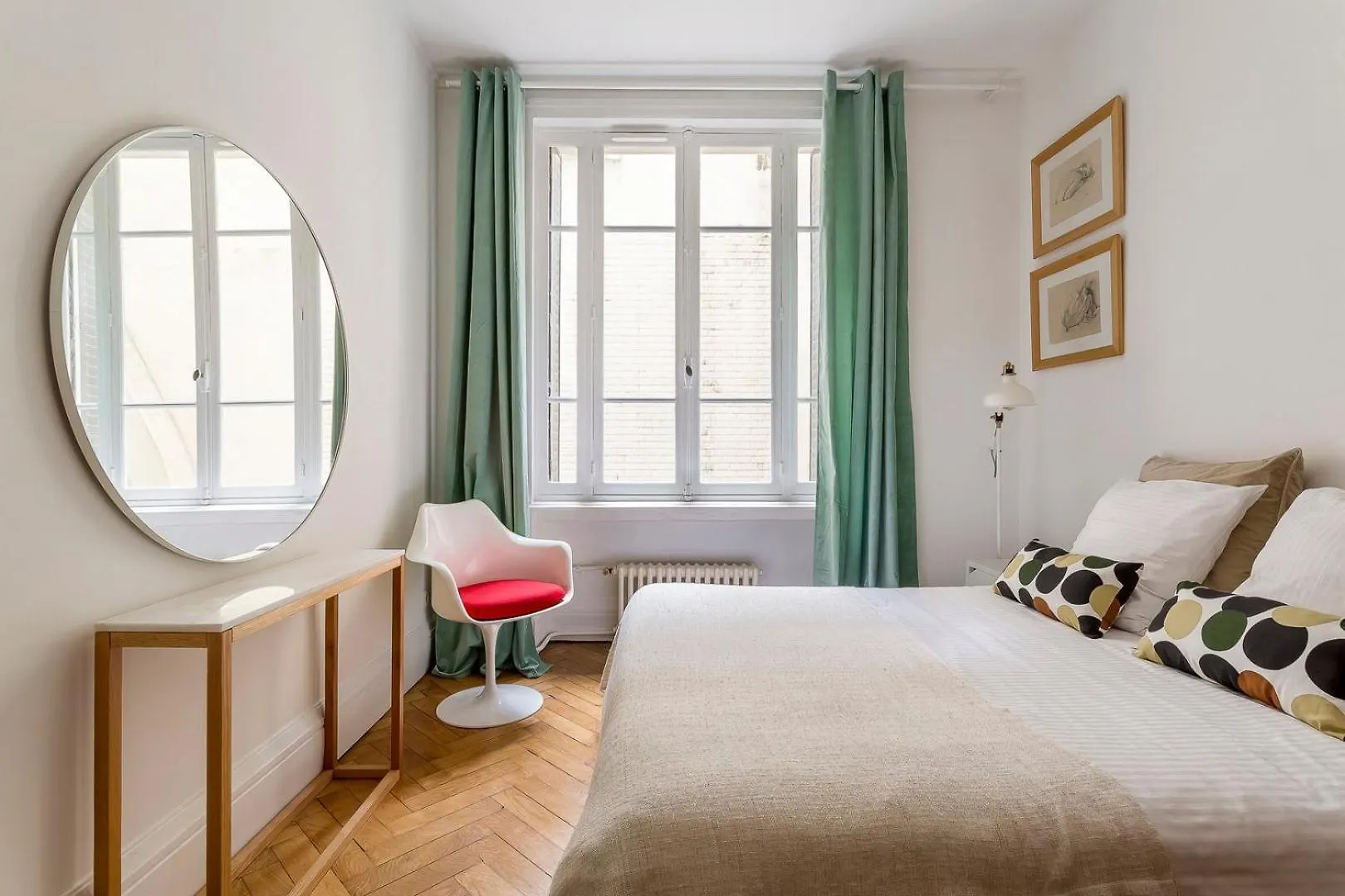 Apartment Republique - Meuble Calme Sur La Presqu'Ile