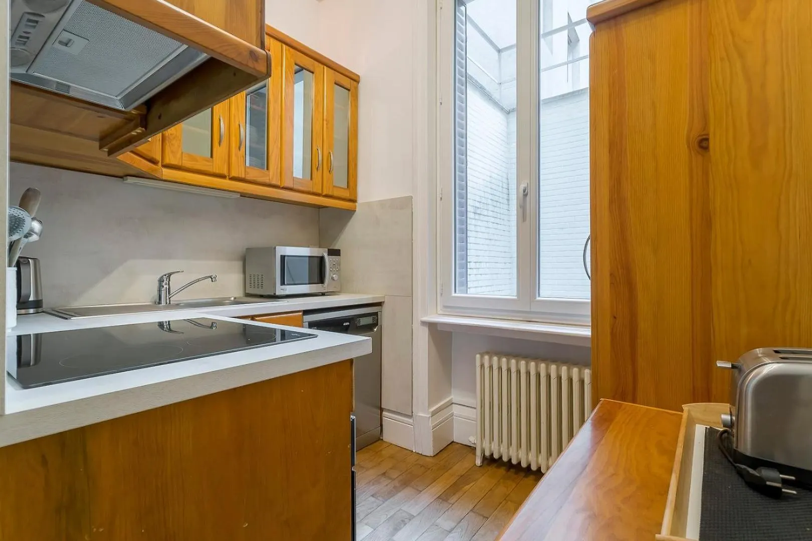 Apartment Republique - Meuble Calme Sur La Presqu'Ile
